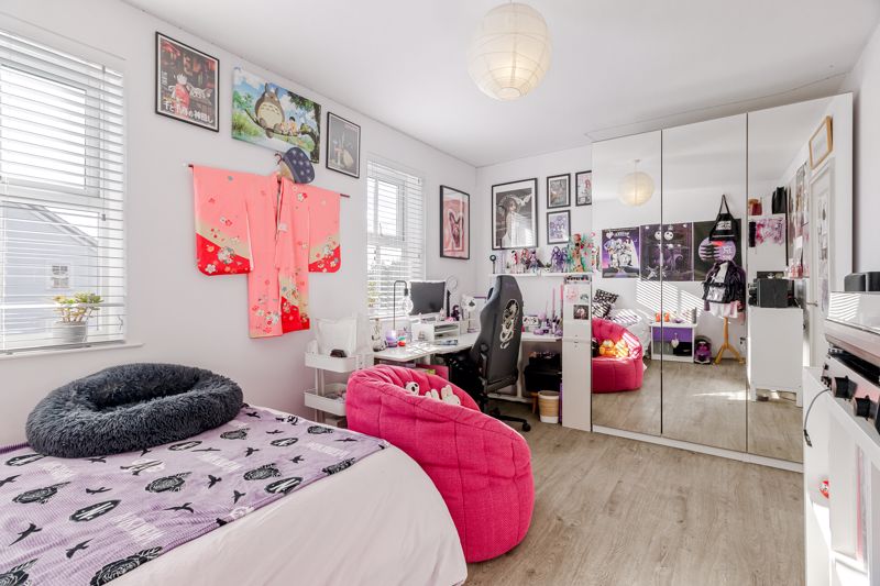 Ivy Gate- click for photo gallery